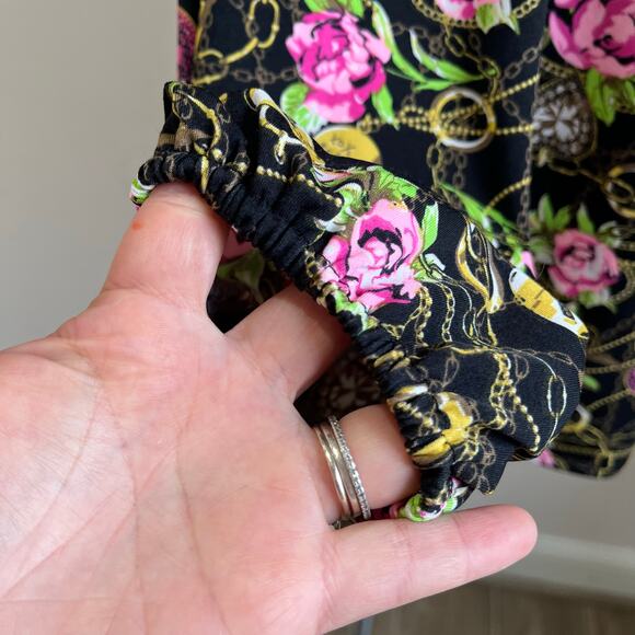 Betsey Johnson Floral Chain Print Blouson Top XL Pink Roses Boho Glam - Picture 7 of 10